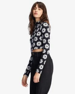 Billabong Daisy Days Cropped Bodycon Long Sleeve Top BLACK 11 Billabong Daisy Days Cropped Bodycon Long Sleeve Top BLACK -billabong shop abjkt00458 billabongw blk sd1