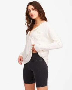 Billabong Biker Babe Shorts OFF BLACK (ofb) -billabong shop abjns00126 billabongw ofb frt1 1