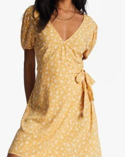 Billabong Hot Tropics Mini Wrap Dress GOLDIE (ykv0) -billabong shop abjwd00524 billabongw ykv0 dtl1