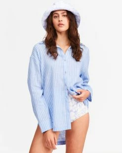 Billabong Good To Go Button-Down Top. SWEET BLUE (bka0)
