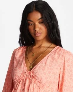 Billabong Time Goes By Long Sleeve Crop Top LIFES A PEACH (mhg0) 10 Billabong Time Goes By Long Sleeve Crop Top LIFES A PEACH (mhg0) -billabong shop abjwt00374 billabongw mhg0 dtl1
